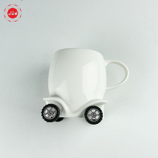 Creative Design White Ceramic Cartoon Car Mug With Wheel