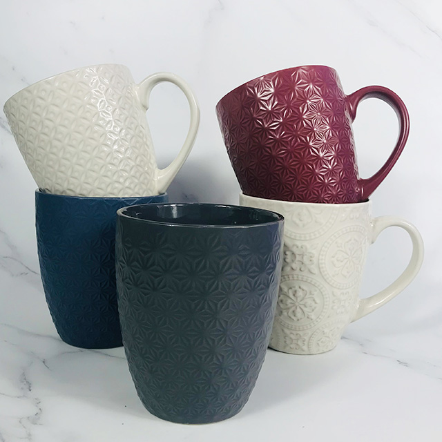 Newest Full Color Glaze Embossed Mug Stoneware Coffee Mug